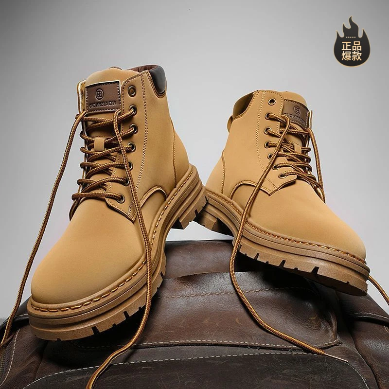 断码劳保鞋男款春季工地耐磨建筑工作马丁靴工装防水防滑登山运动