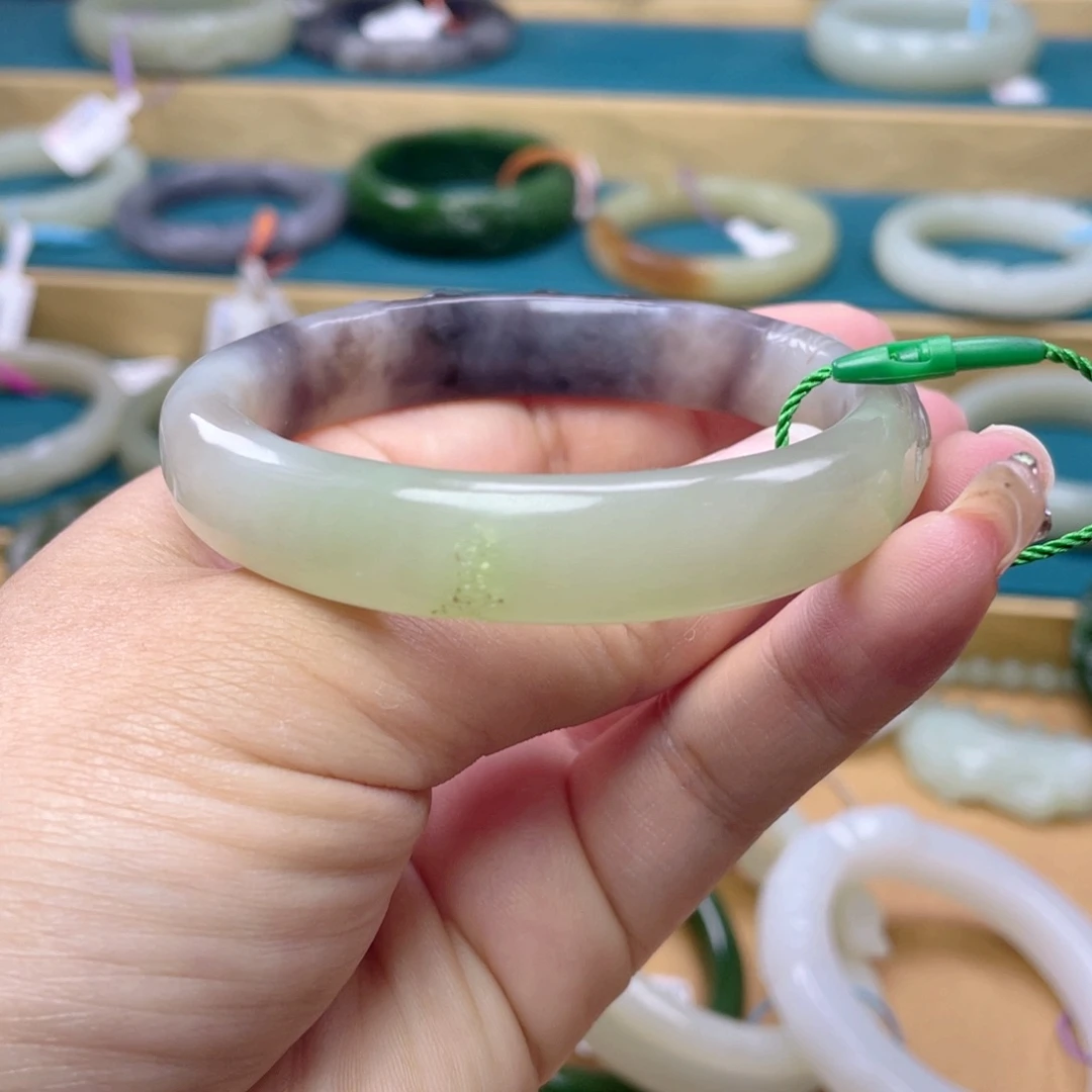 和田玉手镯未镶嵌21