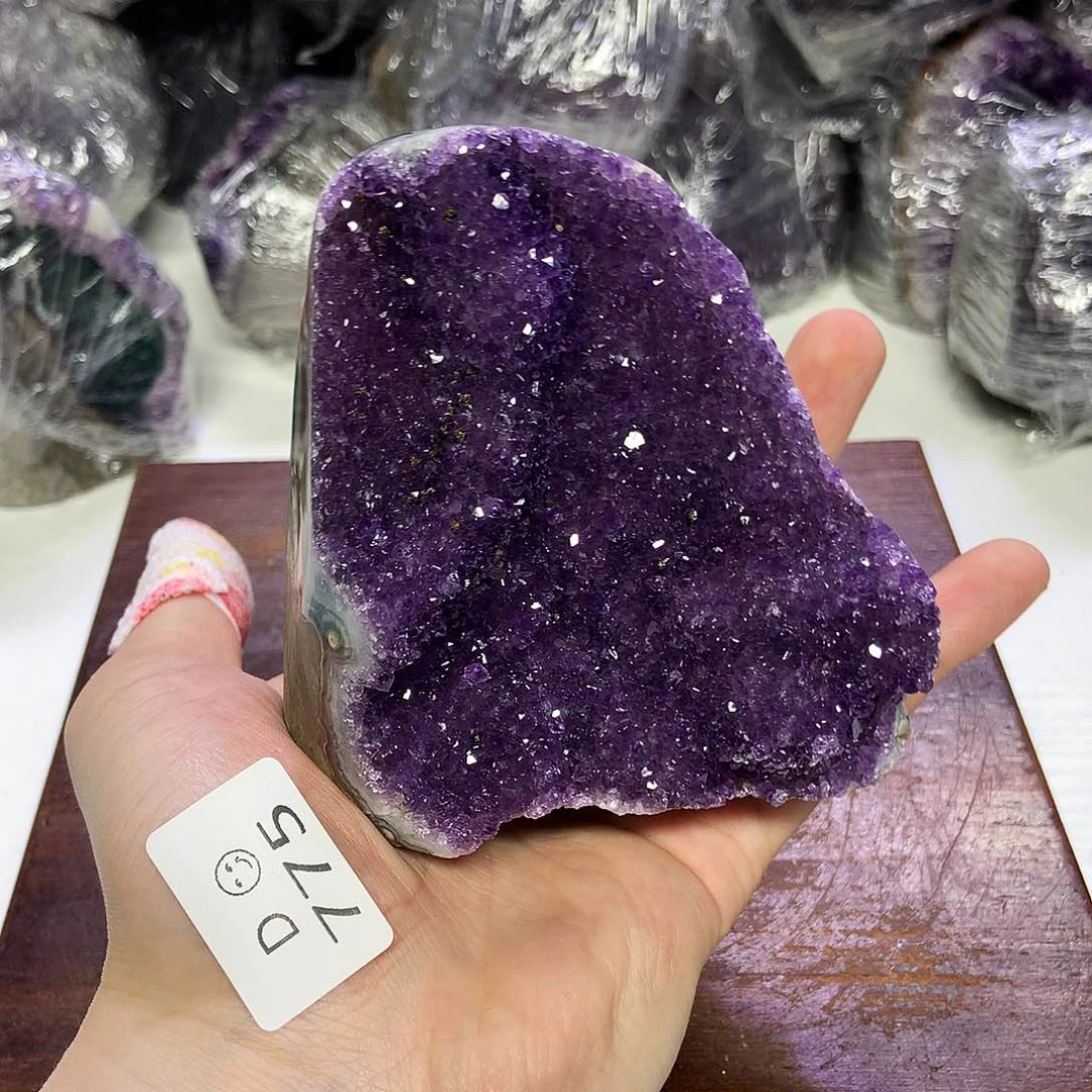 未镶嵌紫晶大型摆件（非配饰）