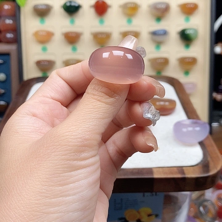 合金戒指玛瑙/玉髓可****?