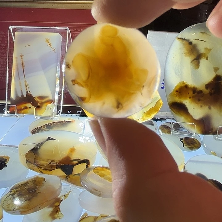 老***生玛瑙/玉髓吊坠(不含链)未镶嵌