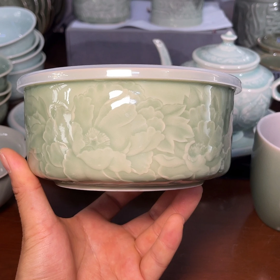 瓷微瑕保鲜盒大号一只