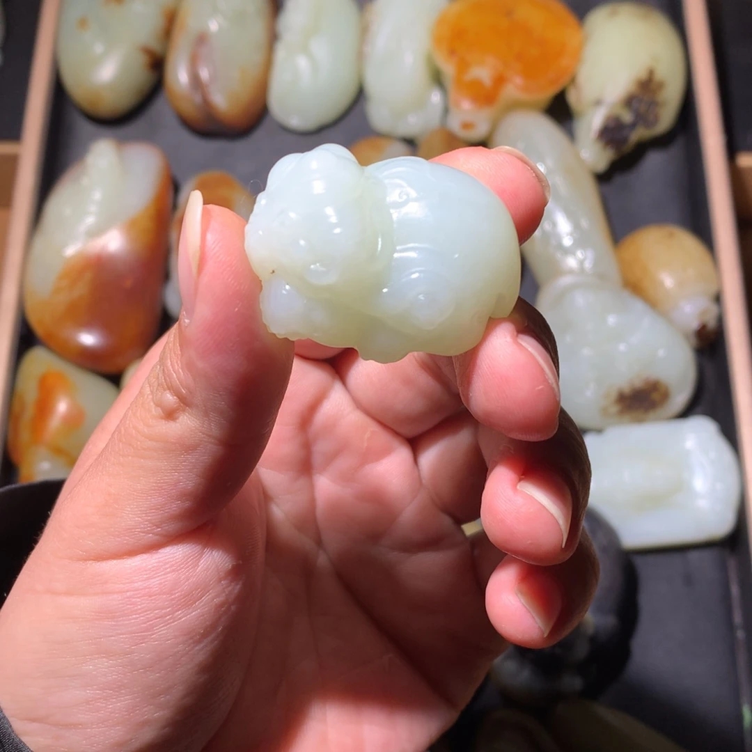 我***蟹和田玉（糖玉）未镶嵌挂件