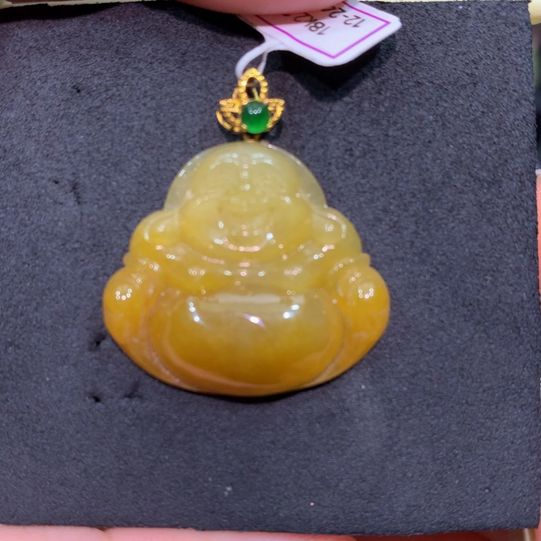 翡翠18K金镶嵌颈饰翡翠