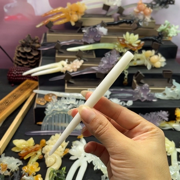 蛇纹石玉未镶嵌发饰