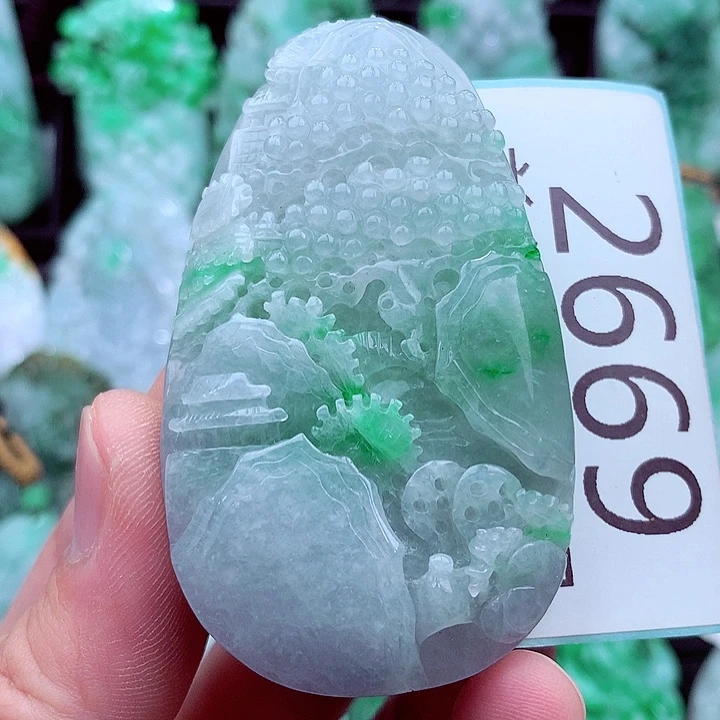 翡翠未镶嵌吊坠(不含链)