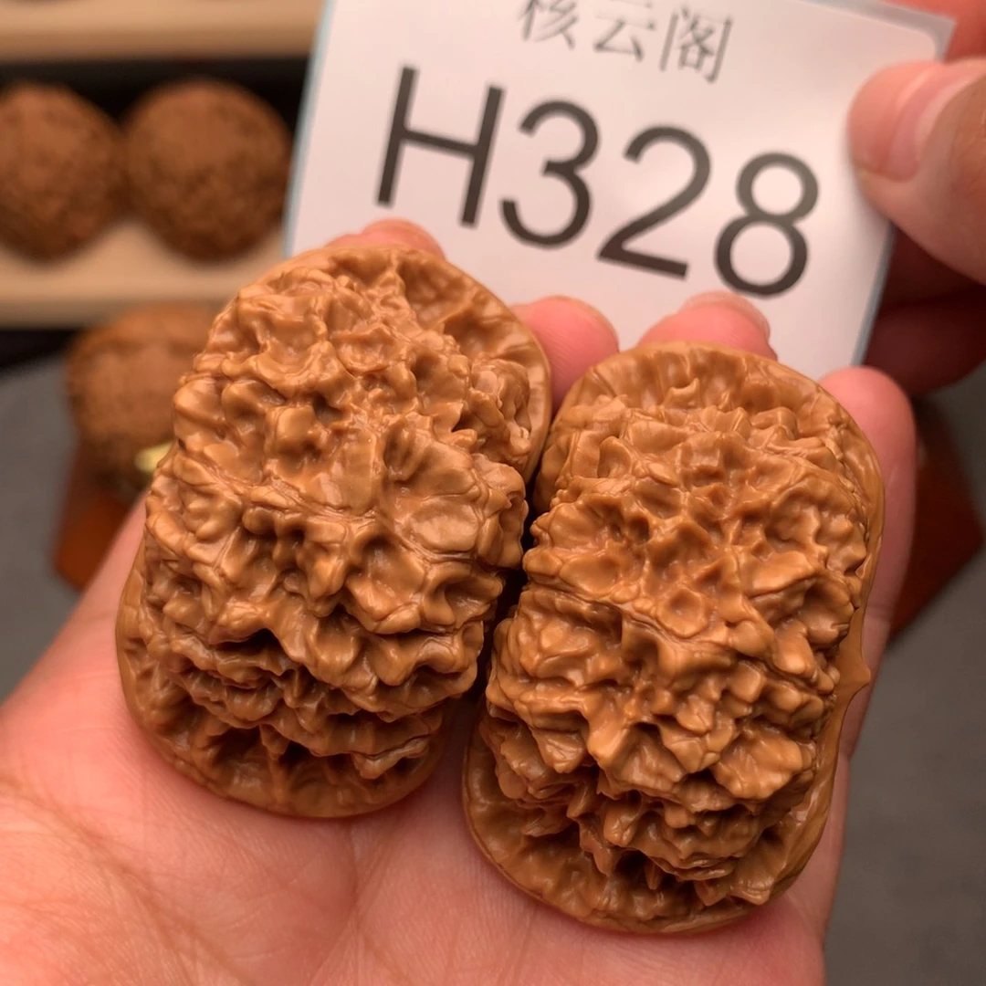 文玩核桃把件48+矮桩官帽