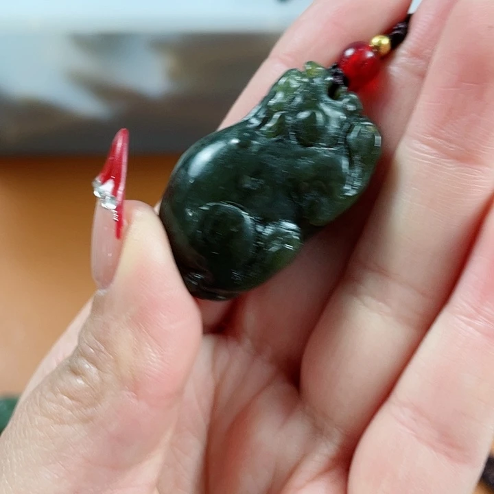 和田玉挂件未镶嵌