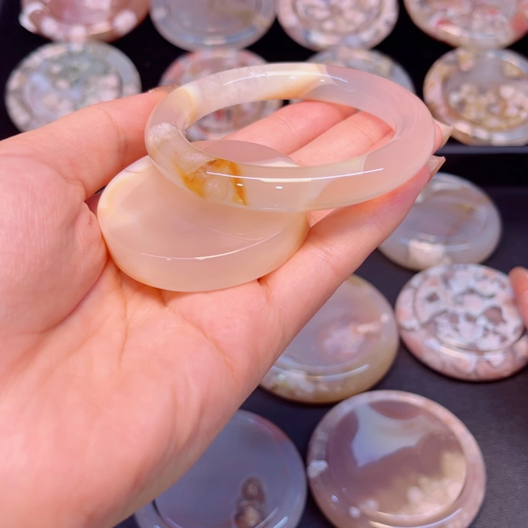 手镯玛瑙/玉髓未镶嵌53