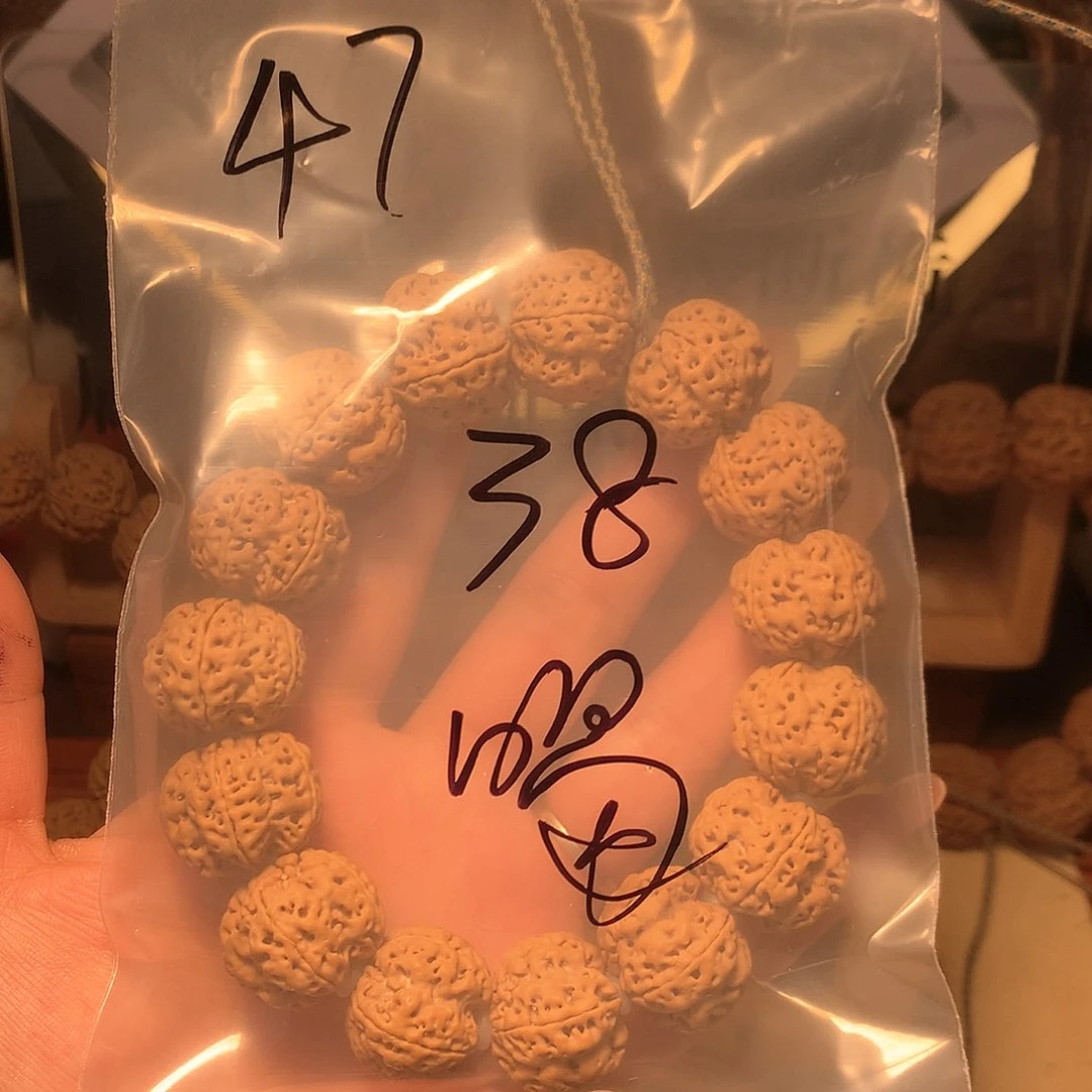 金刚菩提吊坠喝****?47。