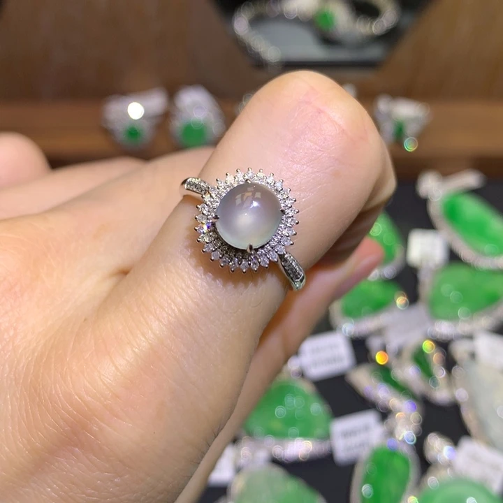 翡翠18K金镶嵌吊坠(不含链)戒指