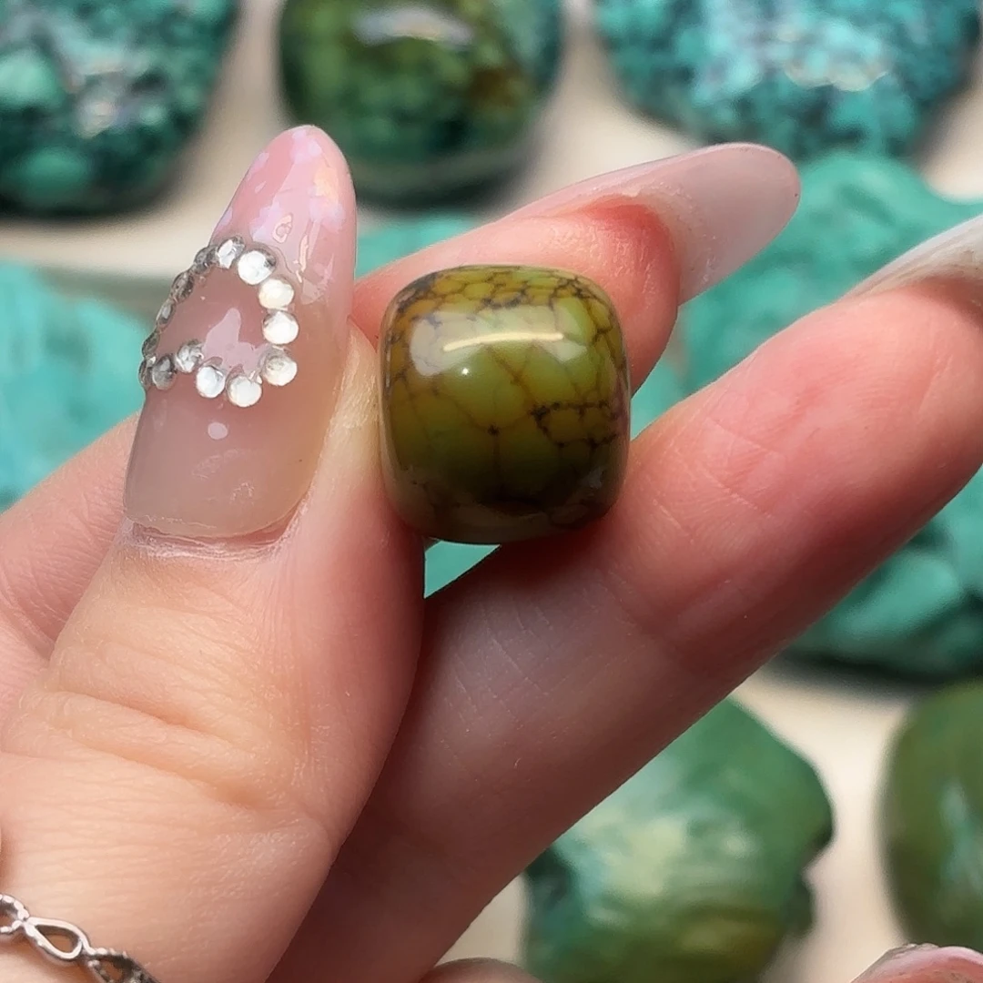 绿松石未镶嵌手串