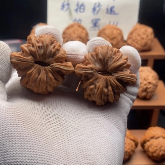 吊坠文玩核桃四座楼