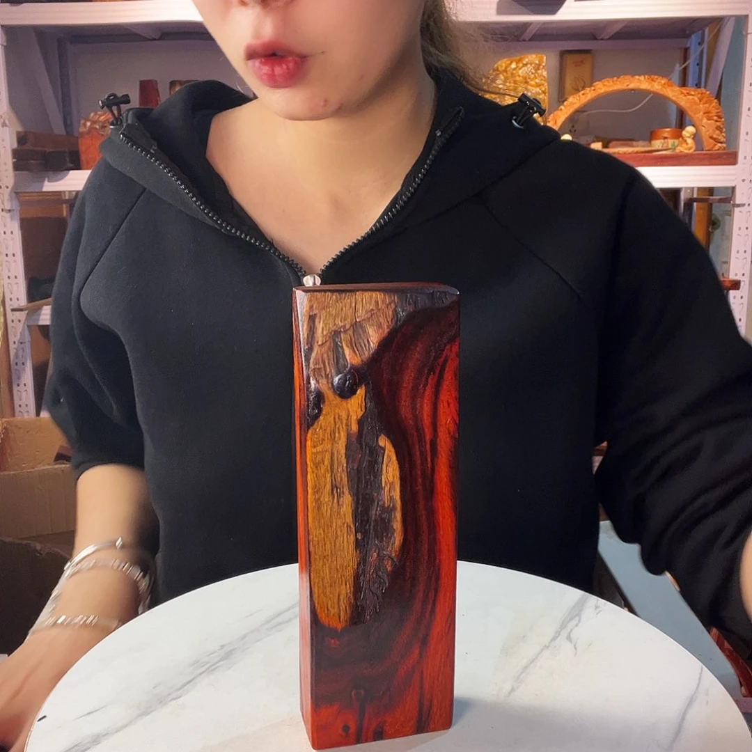 紫檀木类端景台徐****冲