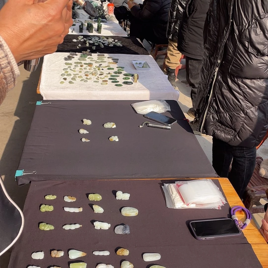 未镶嵌和田玉（糖玉）挂件