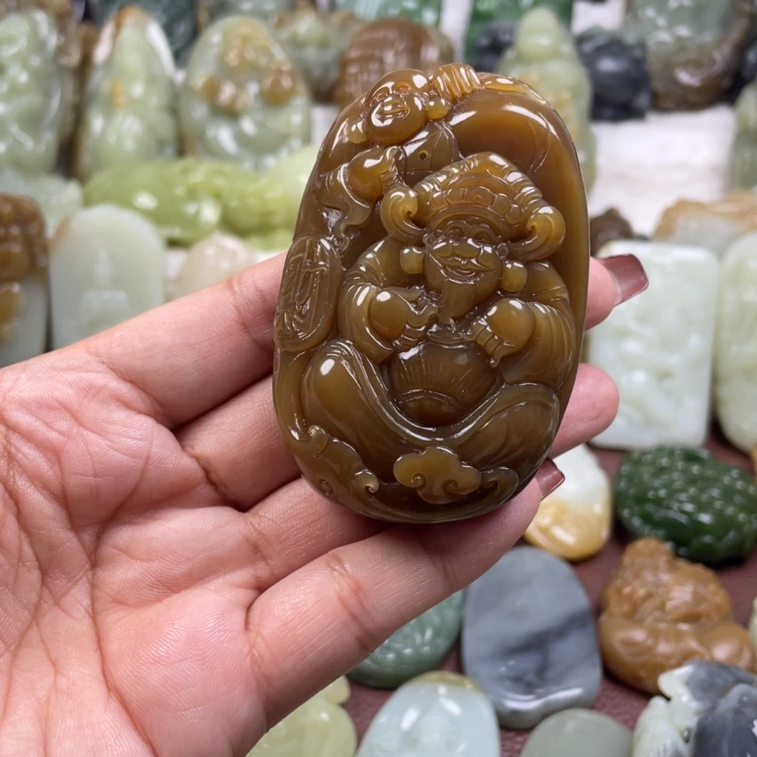 潭***艳和田玉未镶嵌颈饰