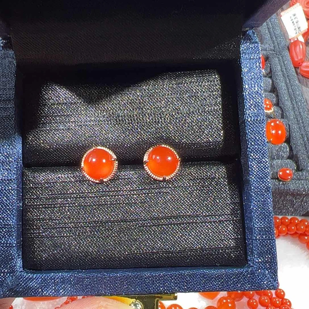 南红玛瑙银S925镶嵌耳饰