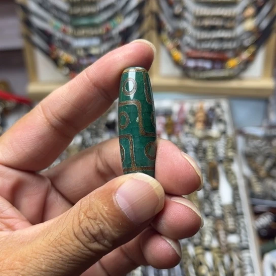 @***谓玛瑙/玉髓颈饰未镶嵌