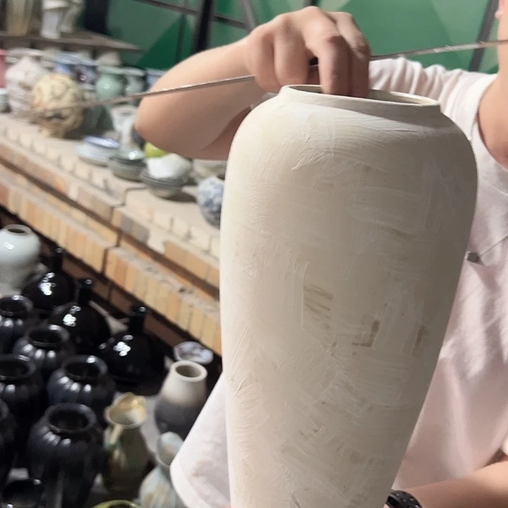 景德镇陶瓷花瓶微瑕介意勿拍