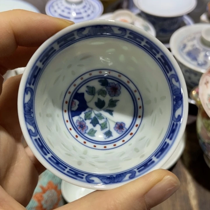 ?****?陶瓷艺术品的设计