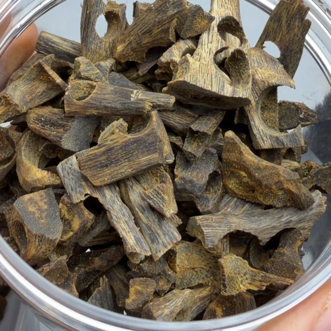 莹***莹沉香沉香碎屑张勺子66克