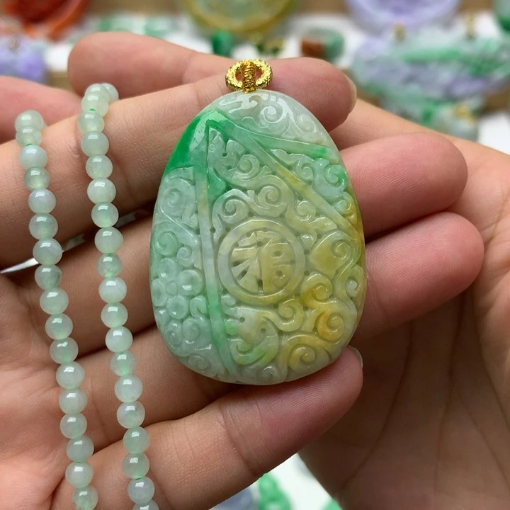 颈饰未镶嵌翡翠翡翠
