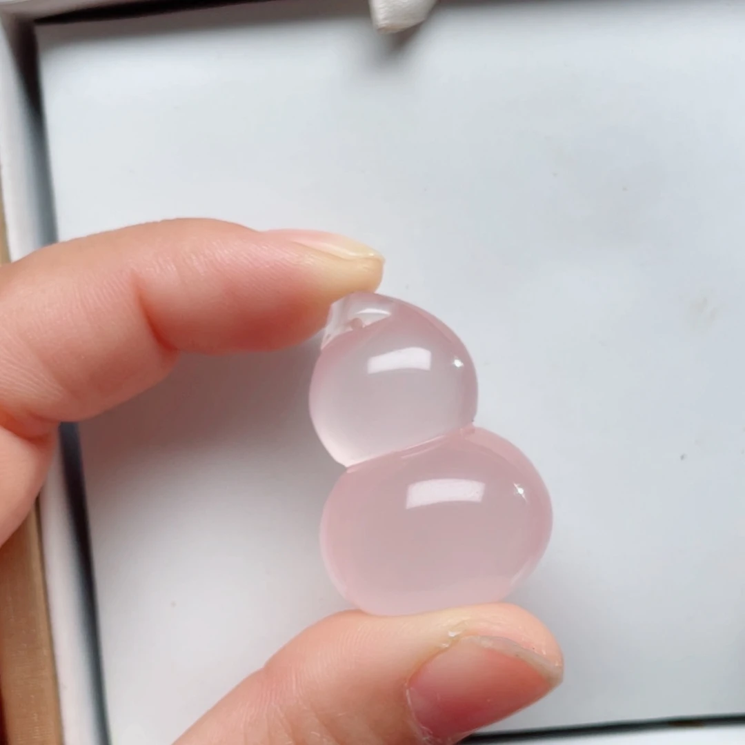 野***薇石材水晶吊坠项链
