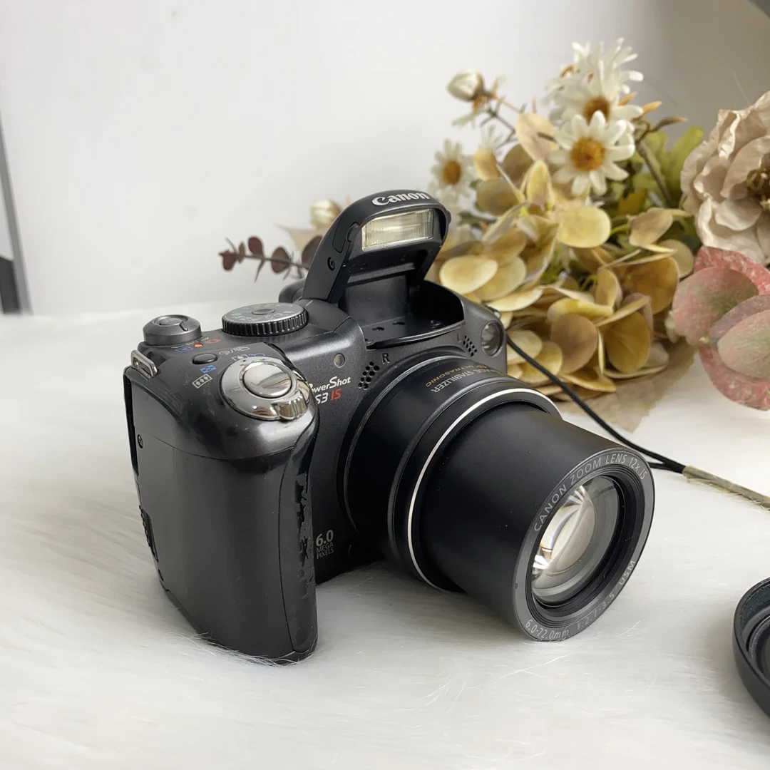 9新 Canon/佳能 s3 长焦相机 翻转屏可自拍 电池自备