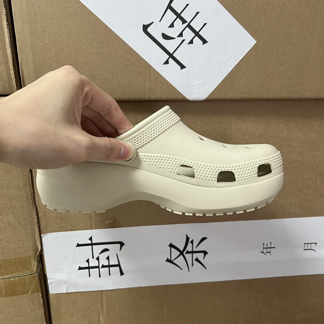 云朵·泡芙·明星·经典款多品牌（裸鞋）休闲时尚洞洞鞋B1