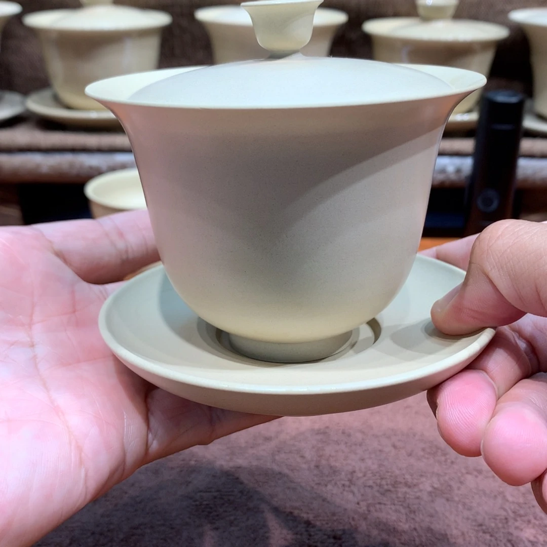 泥塑杏**湖放漏铃铛盖碗190毫升瑕疵大