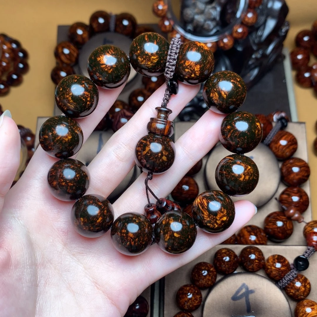 杰***杰黄花梨/降香黄檀1.8瘤疤