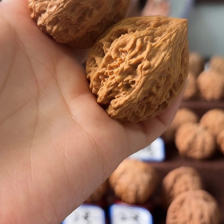 吊坠文玩核桃鸡心41