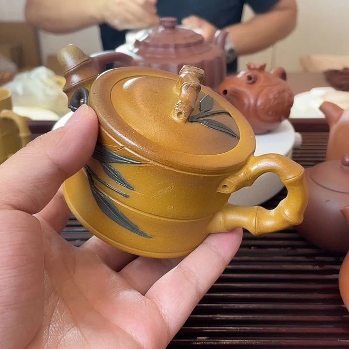 茶壶紫砂吃个发光v吧