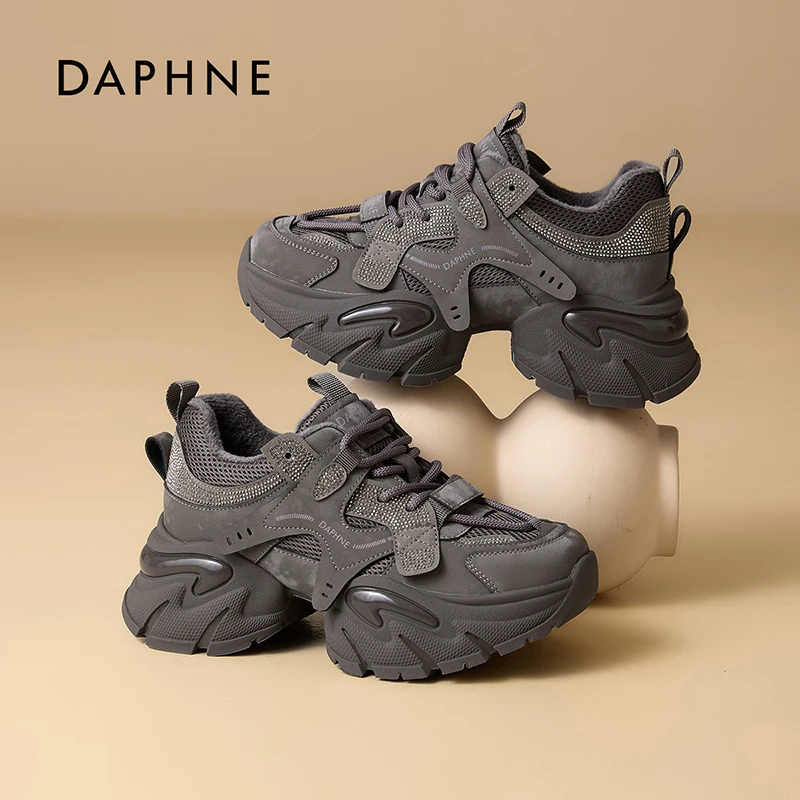 达芙妮2025冬季新款加绒保暖老爹鞋时尚百搭运动鞋网红休闲女鞋LL