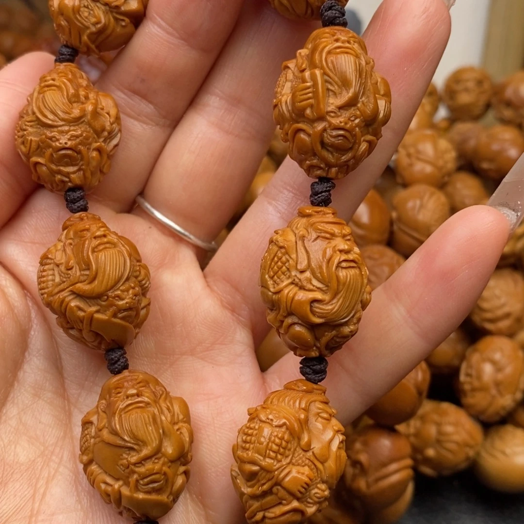 橄榄核手串关二爷