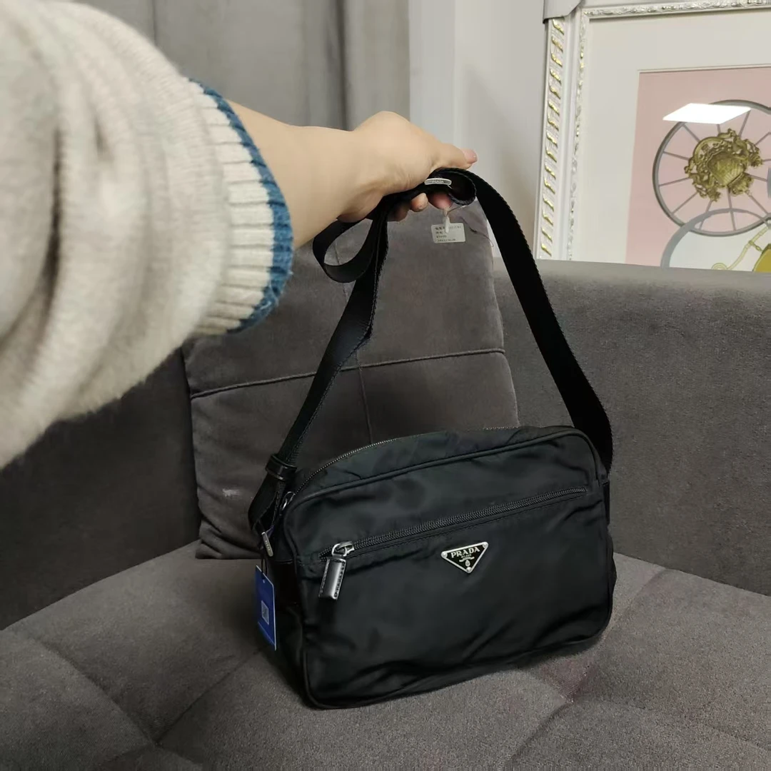 95新 Prada/普拉达 兔兔奢 G专属/普拉达邮差包/241112018