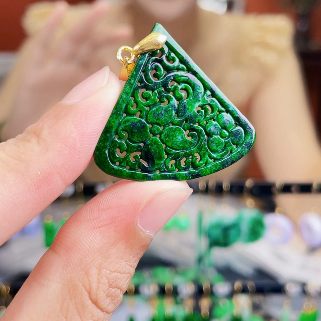 翡翠未镶嵌耳饰饰品