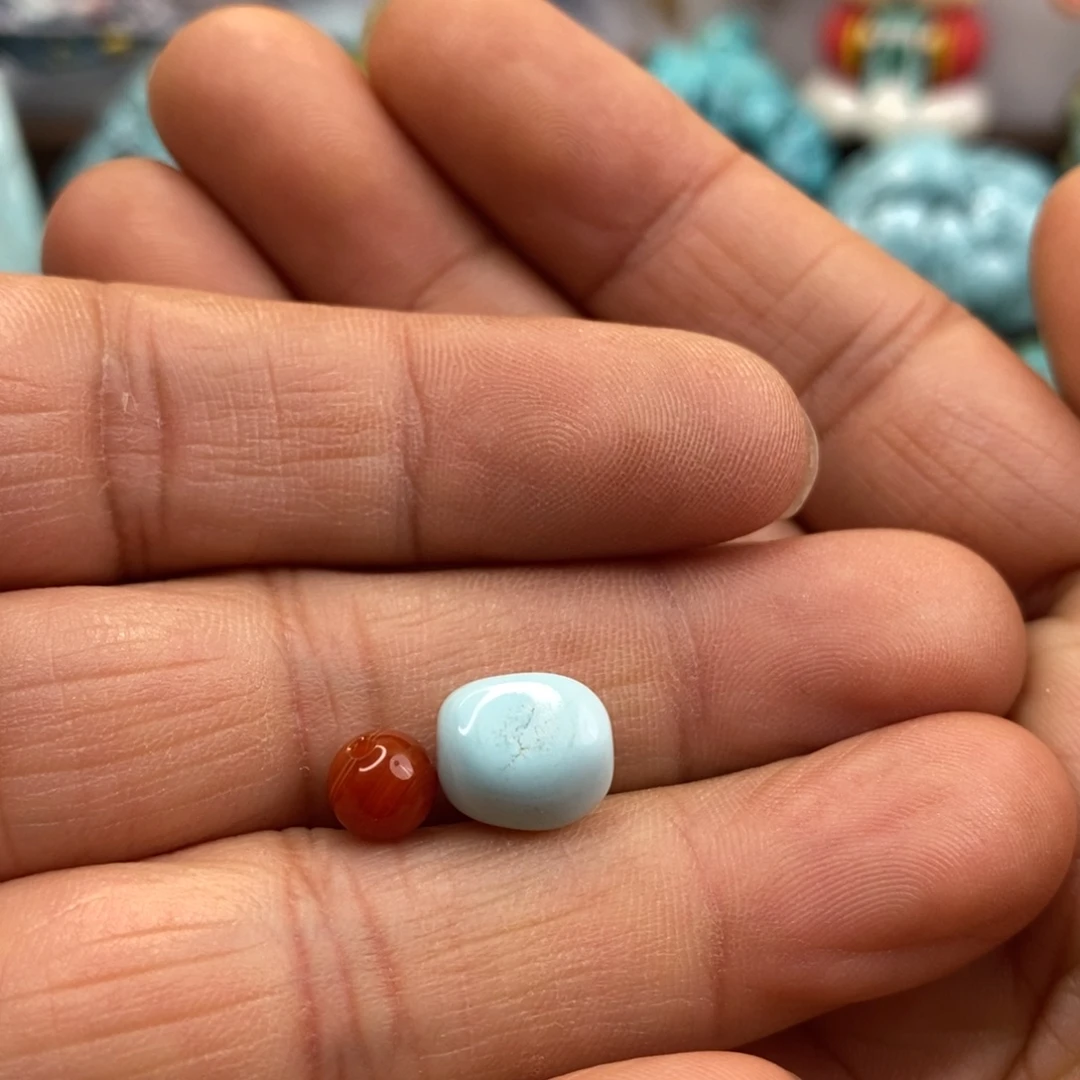 南红玛瑙未镶嵌珠宝奇石