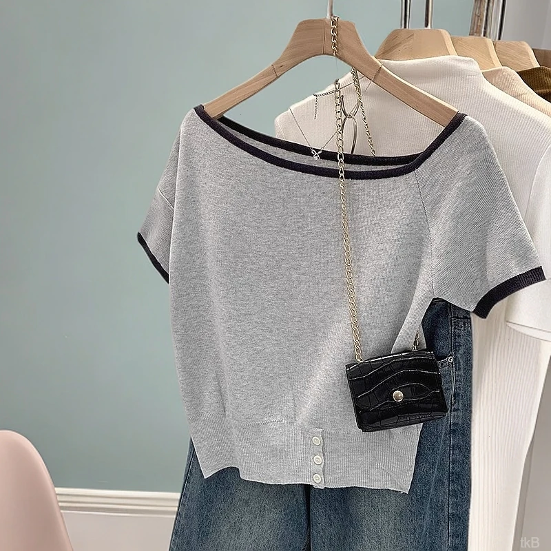 设计感斜领冰丝针织T恤女2025夏季新款纯欲风露肩撞色条纹上衣潮