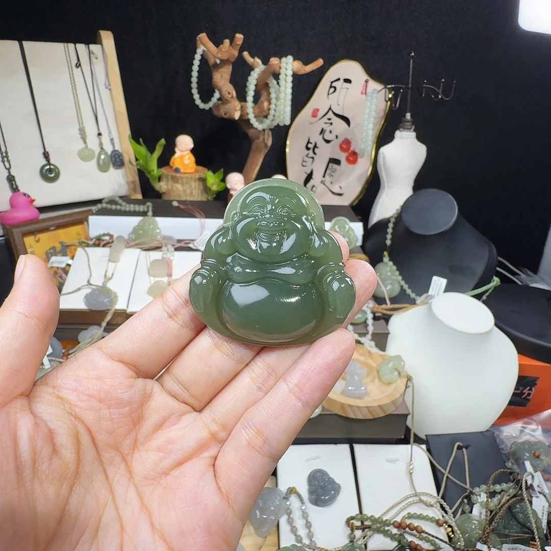 家***颈饰未镶嵌和田玉
