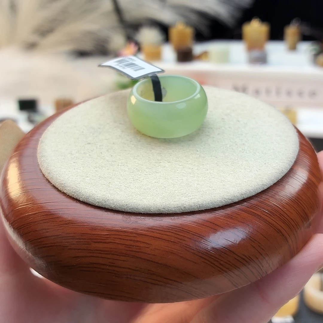 和田玉未镶嵌戒指翠青墩墩17.6mmh62