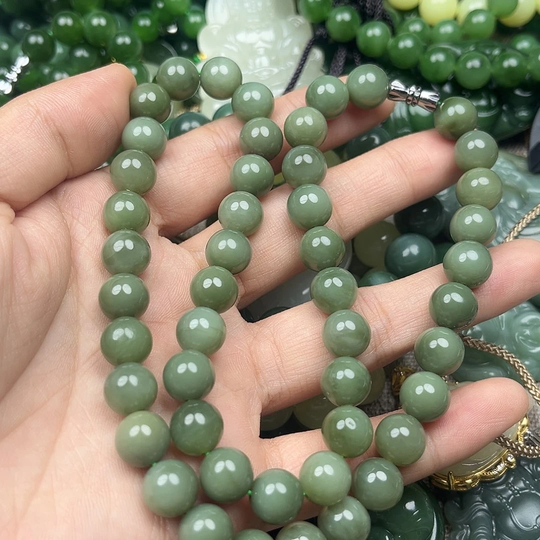 和田玉（碧玉）未镶嵌颈饰