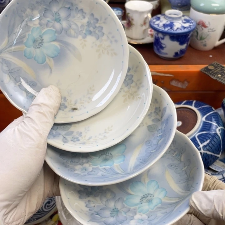 他家瓷器真美…开播了