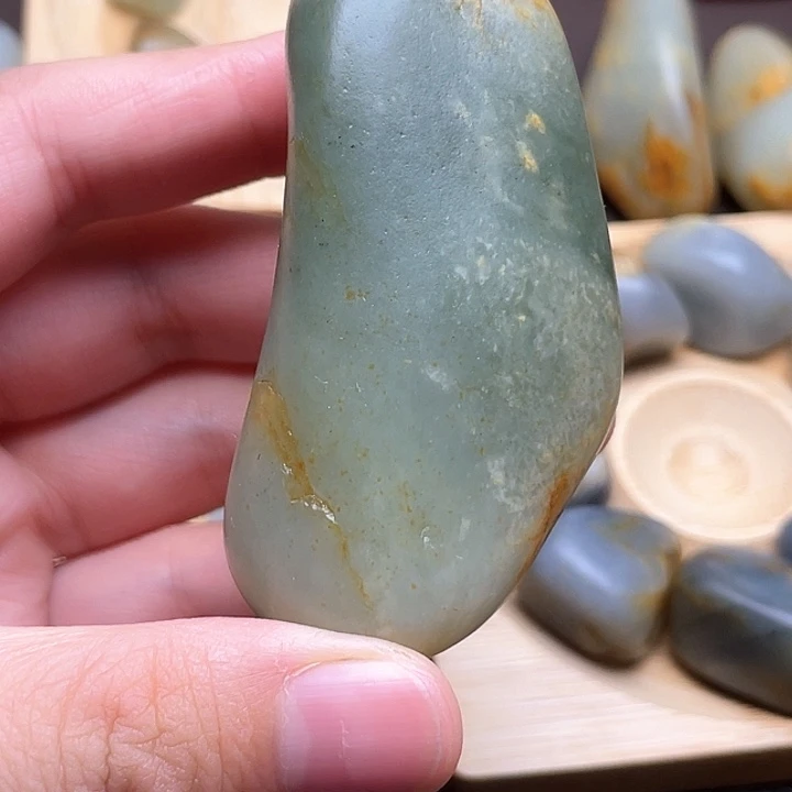 未镶嵌和田玉挂件