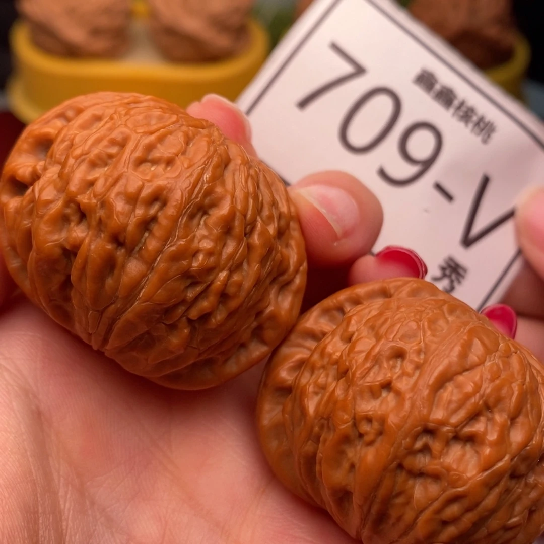 把件桃核铁锤42……