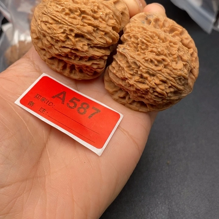 吊坠文玩核桃核桃