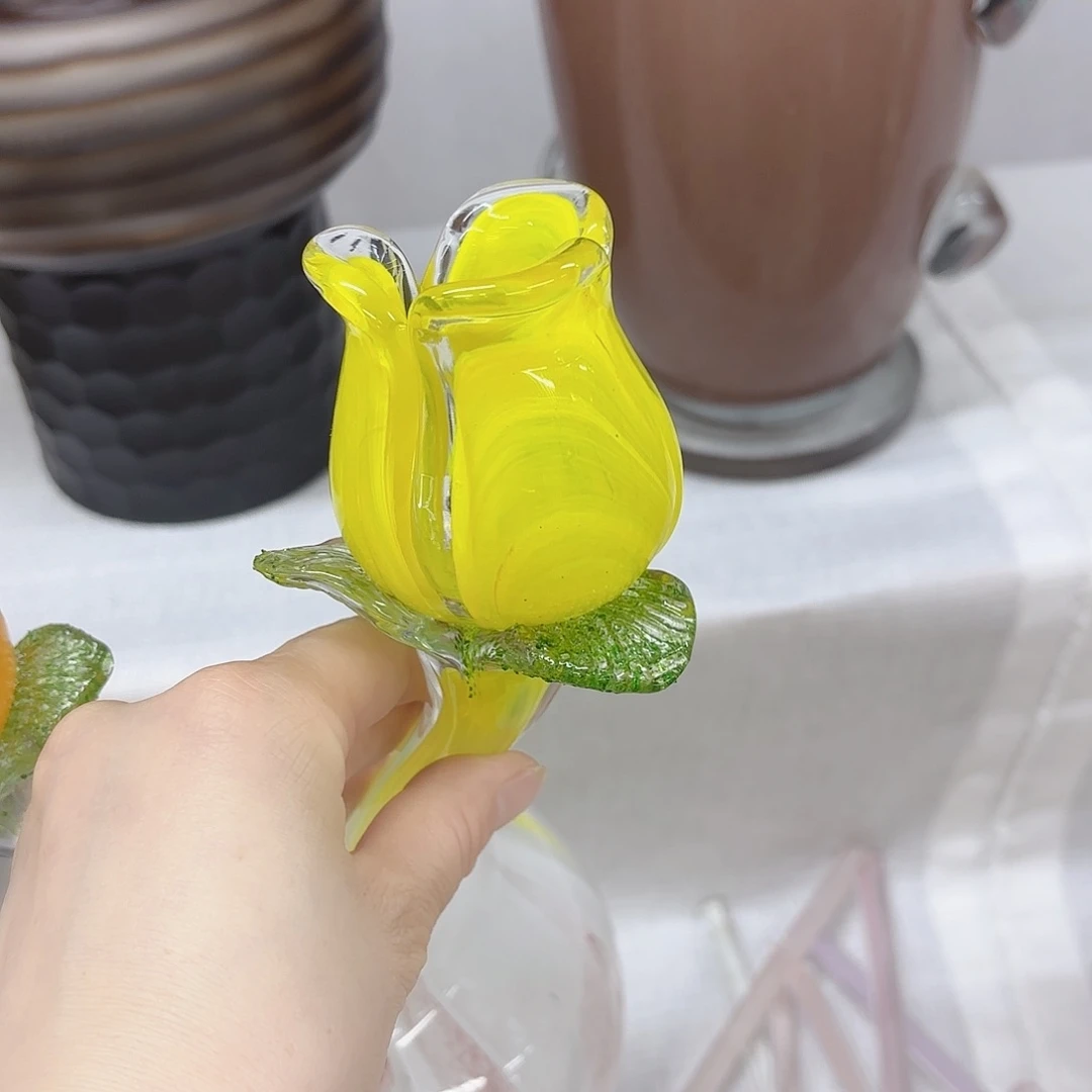 微瑕安妮花瓶花器摆件