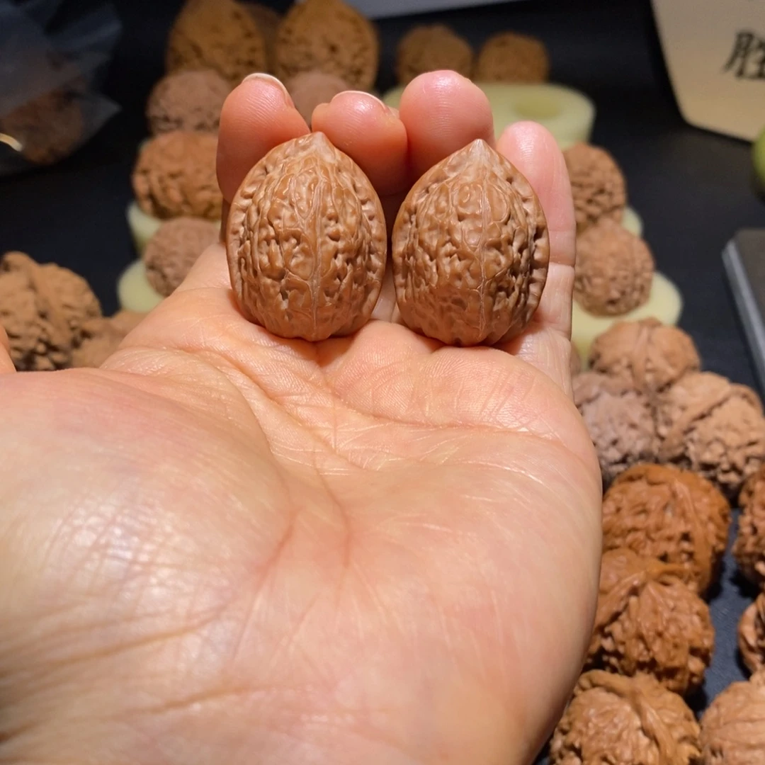 文玩核桃吊坠平谷舍利