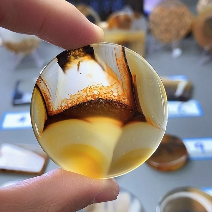 玛瑙/玉髓未镶嵌珠宝半成品