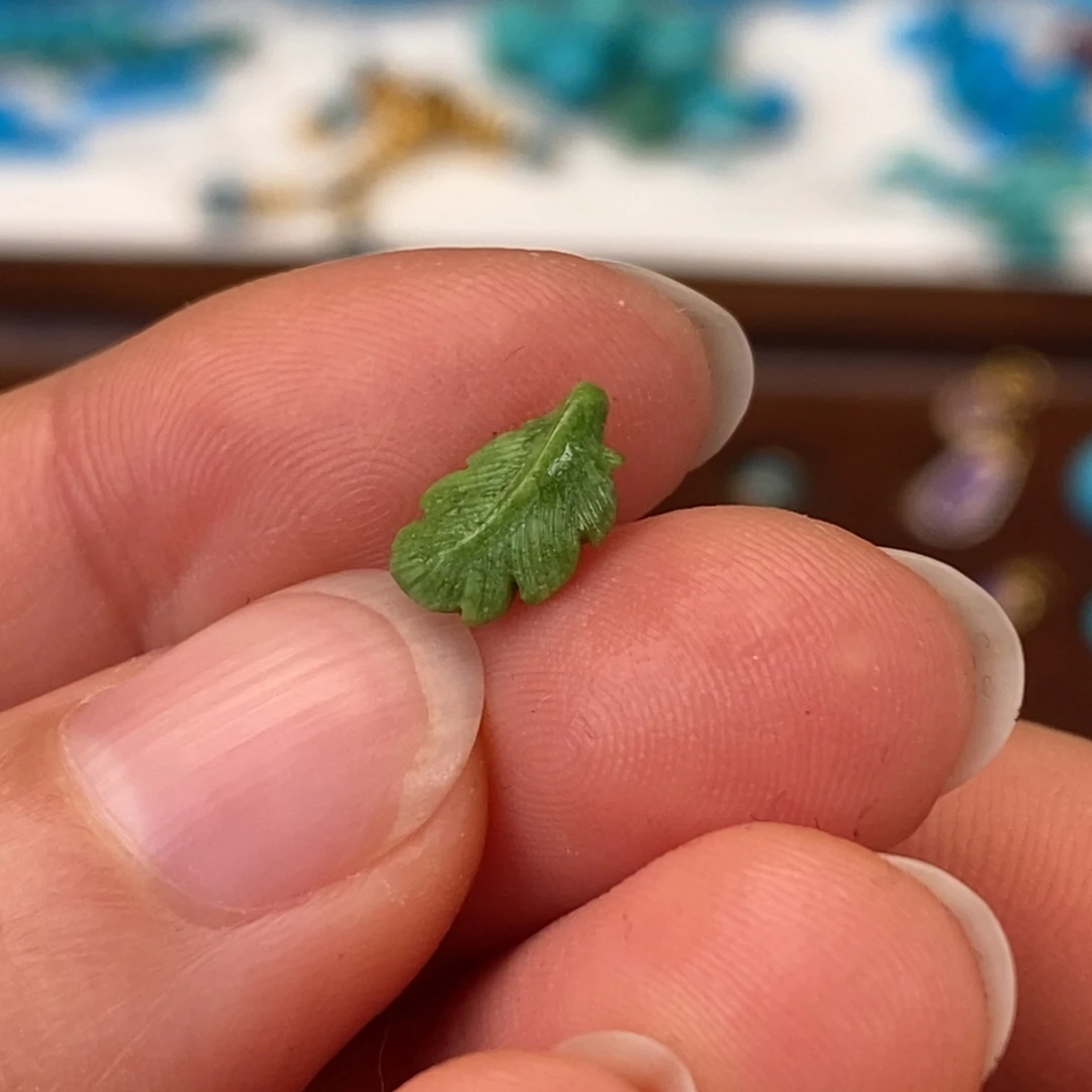 绿松石未镶嵌羽毛